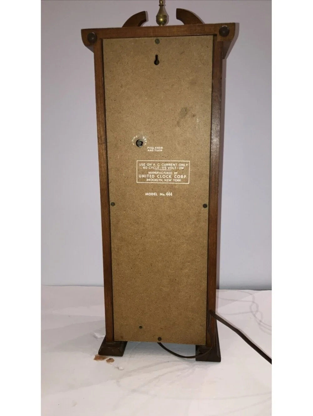 Vintage United Clock Corp. Model 444 Wood Mantel Grandfather Clock 20” WORKS